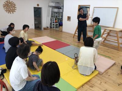 イベント開催
足のアーチ（偏平足）、テーピング術について整骨院の先生をお招きしての講座